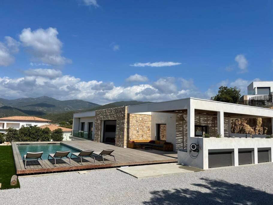Villa Alandra Pietrosella Екстериор снимка