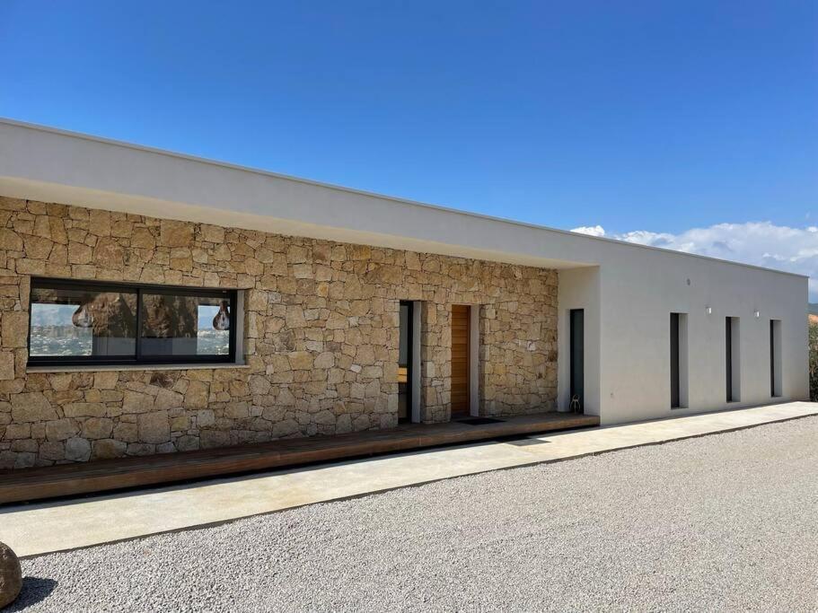Villa Alandra Pietrosella Екстериор снимка