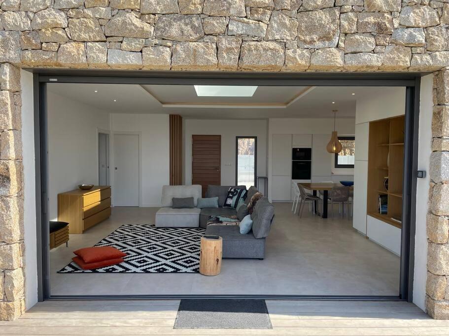 Villa Alandra Pietrosella Екстериор снимка