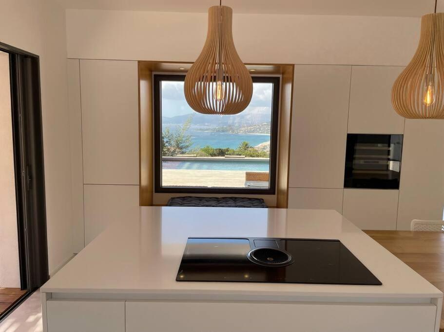 Villa Alandra Pietrosella Екстериор снимка