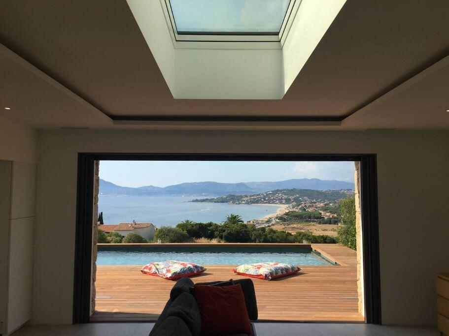 Villa Alandra Pietrosella Екстериор снимка